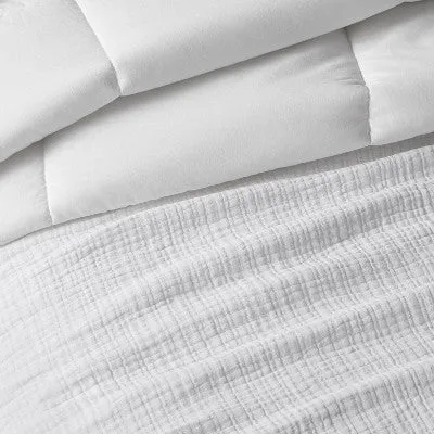 New - Full/Queen Textured Chambray Cotton Comforter & Sham Set White - Casaluna