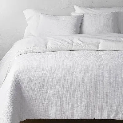 New - Full/Queen Textured Chambray Cotton Comforter & Sham Set White - Casaluna