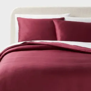 New - King TENCEL Duvet Cover and Sham Set Wine Red - Threshold