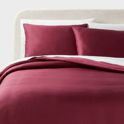 New - King TENCEL Duvet Cover and Sham Set Wine Red - Threshold